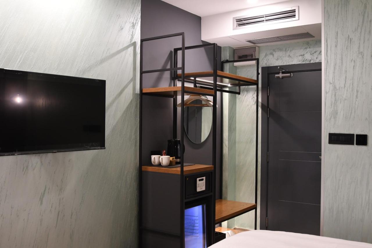 Kame Hotel Belgrade,贝尔格莱德凯美酒店 Ledine Exteriör bild