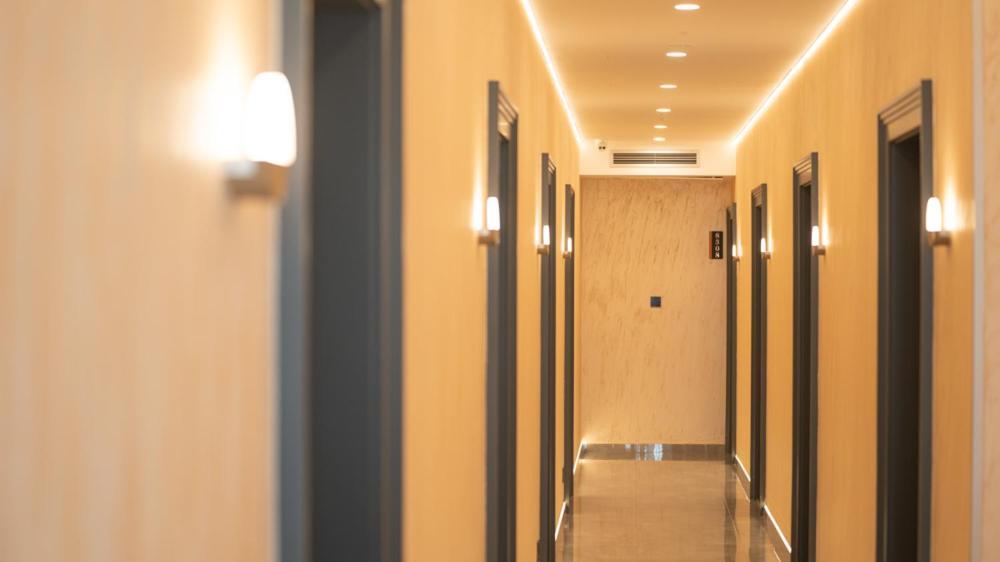Kame Hotel Belgrade,贝尔格莱德凯美酒店 Ledine Exteriör bild